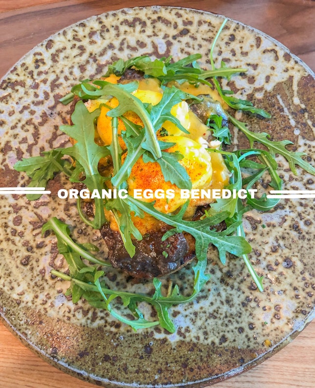 Organic Eggs Benedict