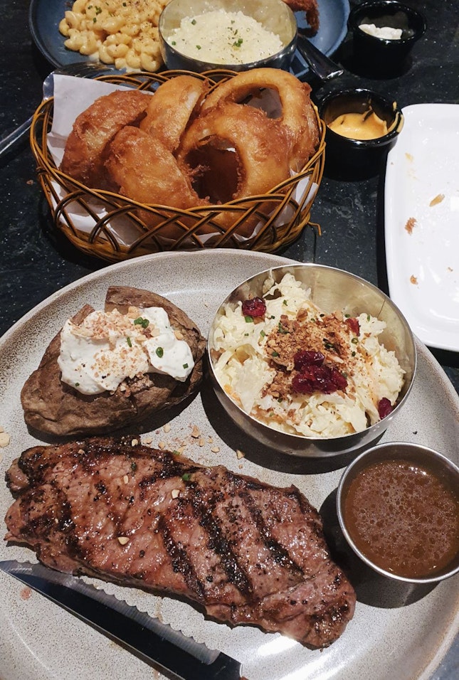 Steak And XXL Onion Rings