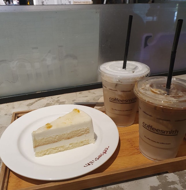 Iced Cafe Latte + Cappucino +Yuzu Cake