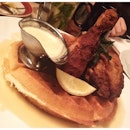 Buttermilk Fried Chicken & Waffle 😋☺️😁😊👍🍴🍗 #thebowery #instafood #foodgasm #foodporn #buttermilkfriedchickenandwaffle #instasize