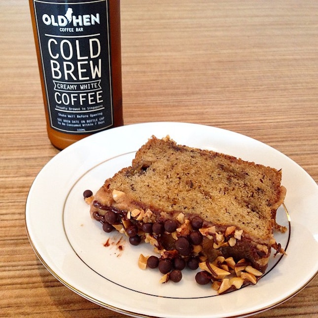 Nutty banana pound cake ($3) and cold brew ($6.50) YUM, just before lunch!