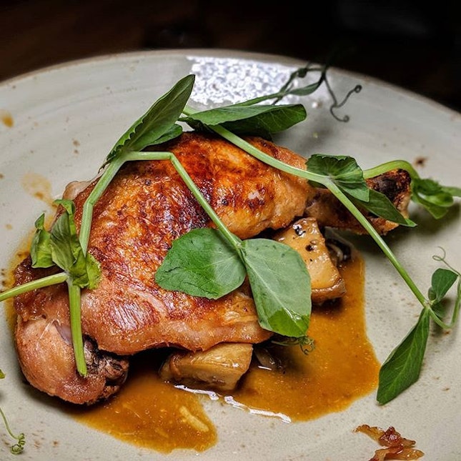 Roast Chicken Leg (confit chicken leg served with Lyonnaise potatoes, wild mushrooms, and red wine sauce) from Porta Singapore's rejuvenated menu (@portasg).
