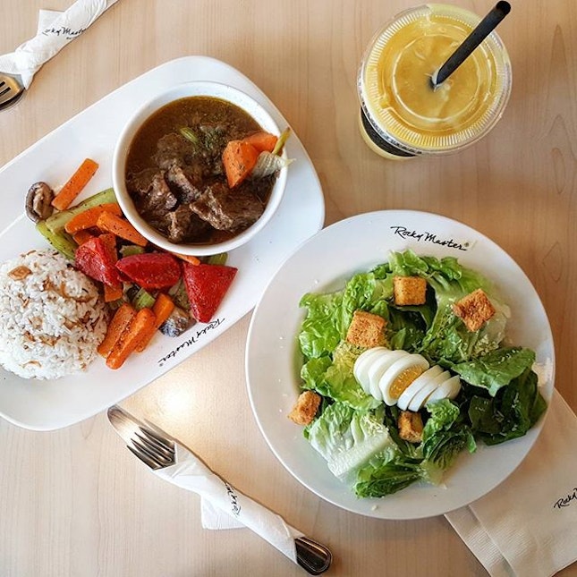 Hearty Lunch to kick off the Saturday afternoon!