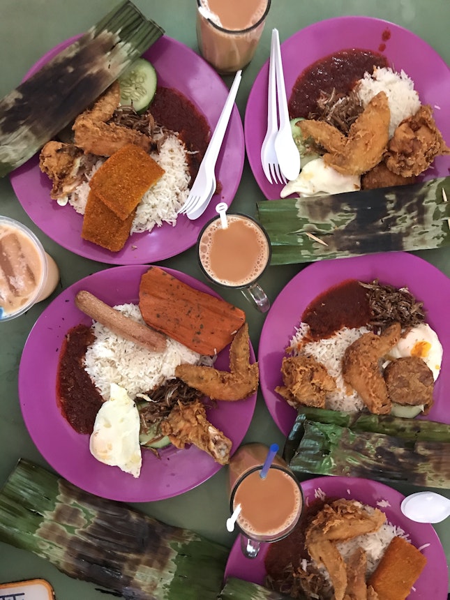 Nasi Lemak ($3.50 for the Chicken Wing set)
