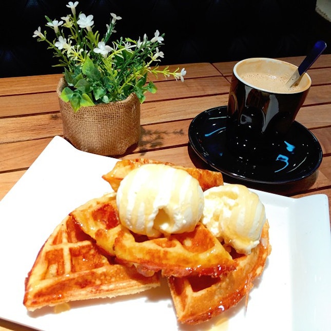 💕💕 Waffles with Ice Cream 💕💕 Second round...