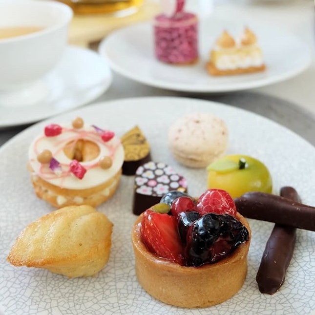 Fancy an intimate and elevated afternoon tea this weekend!?