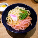 慎 Shin Udon
Who wants some freshly made, cut and boiled udon noodles?!