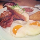 Grande Breakie #English #Breakfast #Saturday #Sunny