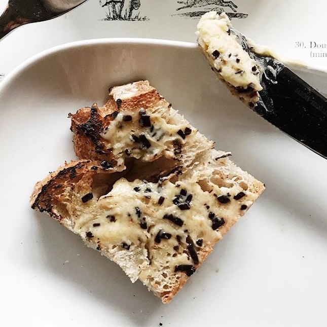 Kombu butter with charred sourdough at @lollasg - what Sundays are made of.