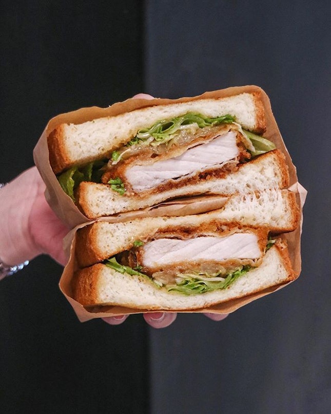 Toast to a GOOD MORNING~ Combing yet another sandwich shop in CBD,@sandosingapore is located at the basement of the newly revamped China Square Central.