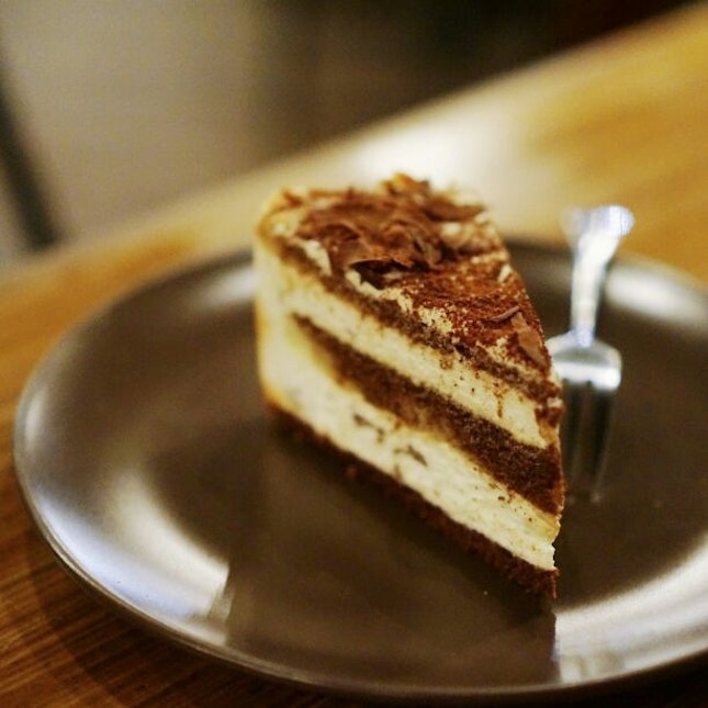 When It's Dark Outside, And You Need A Cake. Why Not Try After Black? They Open Till Late!