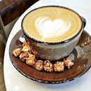 Popcorn Cafe Latte (SGD $5.50) @ Black Fairy Coffee.