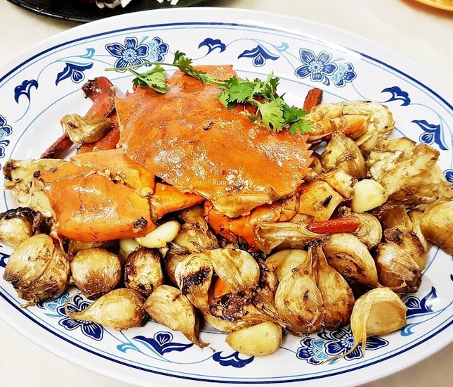 Garlic Baked Crab (SGD $72 for 800g) @ New Ubin Seafood.