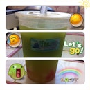 green apple yakult with popping boba