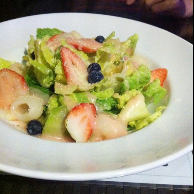 Mixed Fruity House Salad