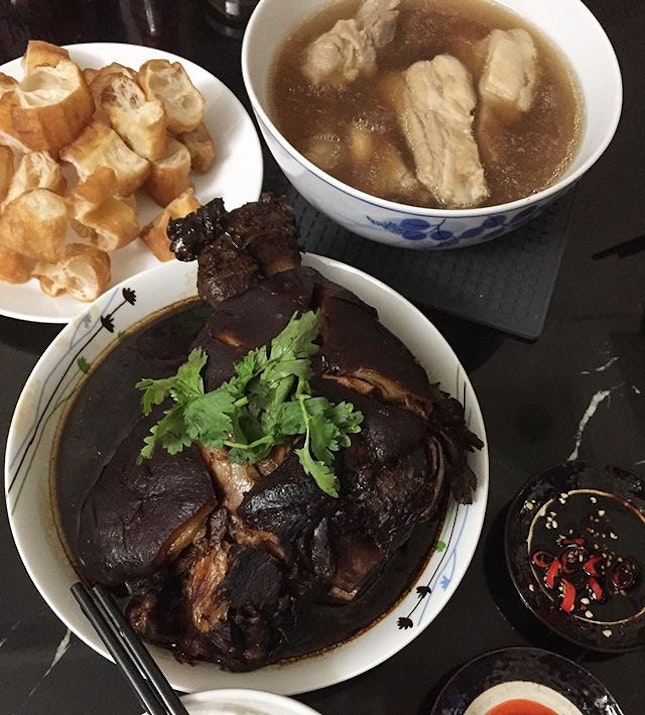 Home cooked Bak Kut Teh with Braised Pig Trotters and You tiao.