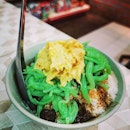 Perfect dessert during hot day 🌞

Nyonya durian cendol (RM9.80)

#christinaeecendol #cendoldurian #cendol #malaccafood #malaccafoodtrip #malacca #burpplekl #burpple