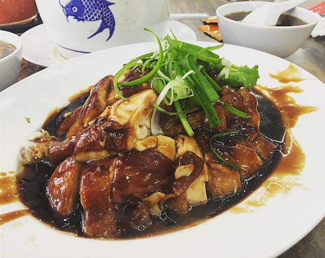 Soy sauce chicken and roasted meat at LFNK in Toa Payoh.