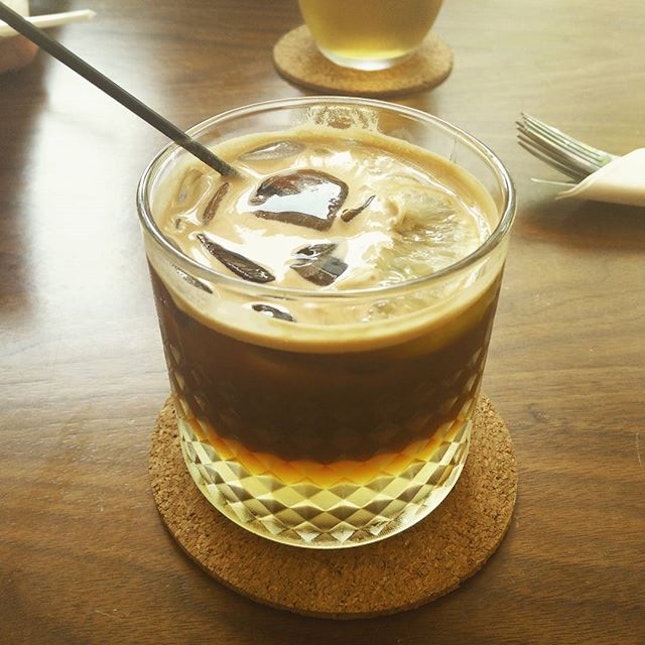 Espresso tonic; double shot espresso w tonic water & lime #epressomocktail #concoction #Percolate #coffee #sgcafe #burpple