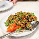 Thai Basil Chicken, a staple Thai dish made #vegetarian !