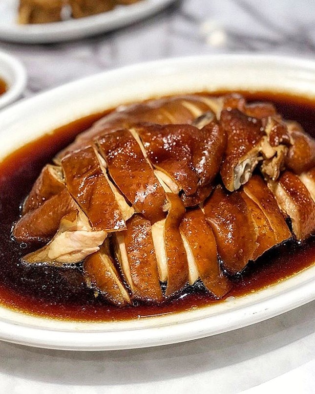 Specialty Rose Wine Soy Sauce Chicken 招牌玫瑰露酱油鸡 ($19 half / $35 whole for dine-in and takeaway)
.