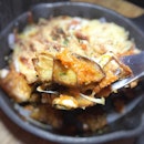 • Kimchi Potatoes with Triple Cheese 😋 •