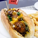In an effort to promote a more sustainable and plant-based/green lifestyle to the local public, CarversX has collaborated with Hong Kong-based Green Monday which just opened office in Singapore to introduce vegan dishes at their stall by using food2.0 inventions such as @omnipork and @beyondmeat alternative meat products to create vegan meatballs.