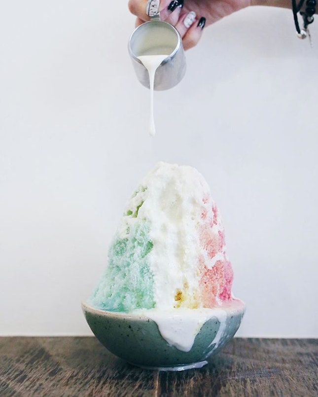 Your sugar, yes please 🍧
Rainbow Kakigori (THB155)
#🐠🙆🏻🙇🏾👩🏻✈️🇹🇭
.