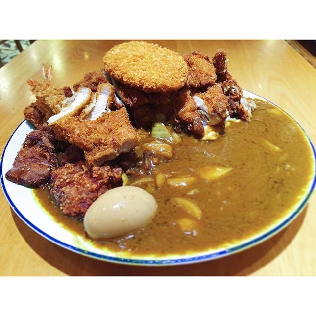 GOEN

Monster portion of fried curry goodness at $19.80 (for 2-3pax..