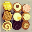 cupcakes :)