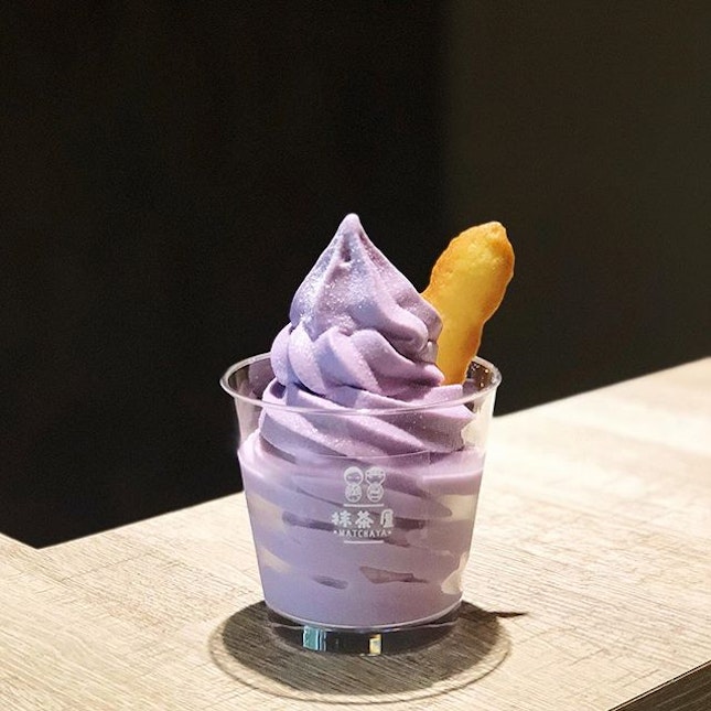 Mystery flavour: Lavender Soft Serve [$6.90] • I knew I had to get this when I saw @mysweetlittletooth posted 😂 What an awesome way to end the week!