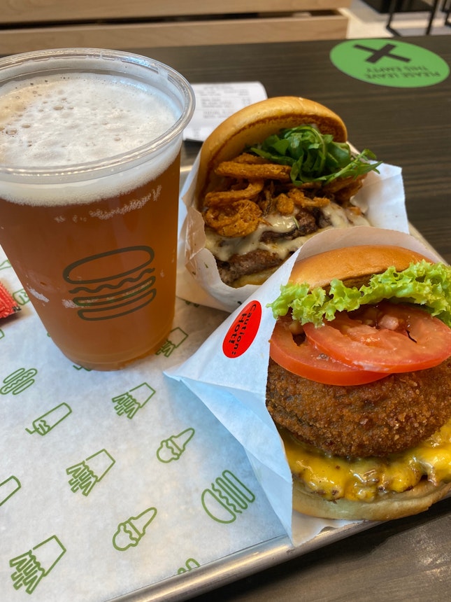 Burgers With Beer