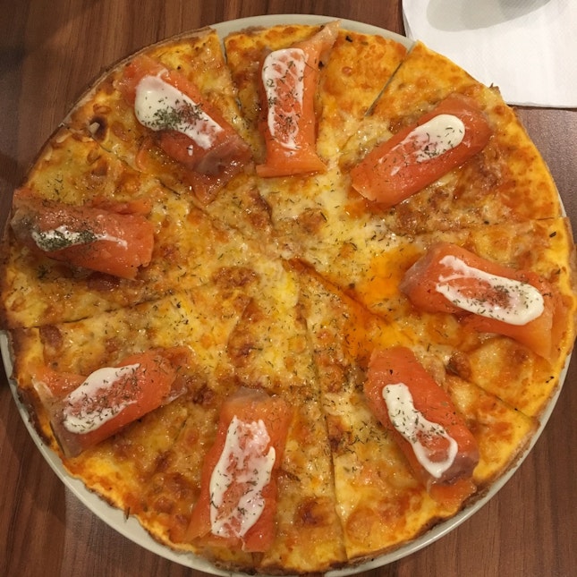 Salmone Affumicato Pizza