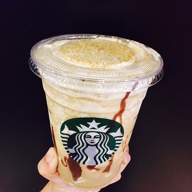 90cents starbucks drink every day, top it up to grande at 80cents more and to venti at $1.60 more!