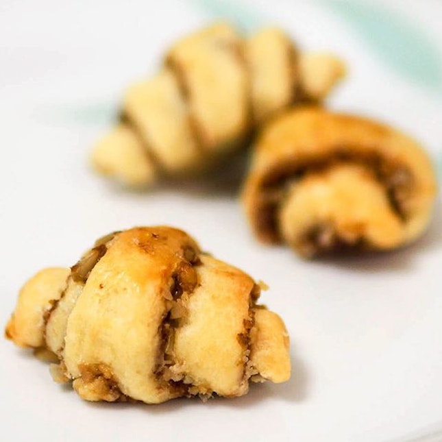 Bunny Bakery's Rugelach☻☻☻☻☻☻☻☻☻☻Since my dear friend likes Middle Eastern food and enjoys baking, baking and baking, @bunnybakery is the start of her online bakery store!