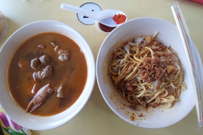 Prawn & Pork Ribs Kway Teow Noodles [$5]