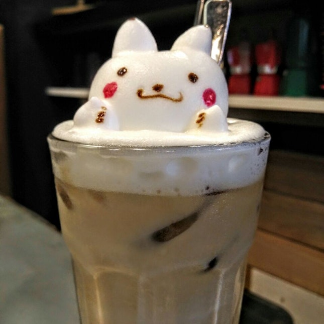 White pikachu 3D Latte Art