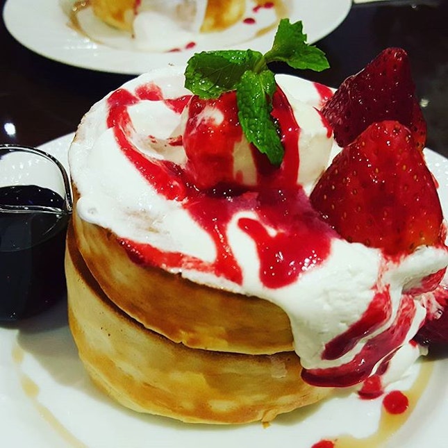 I loved this strawberry pancake soufflé.
