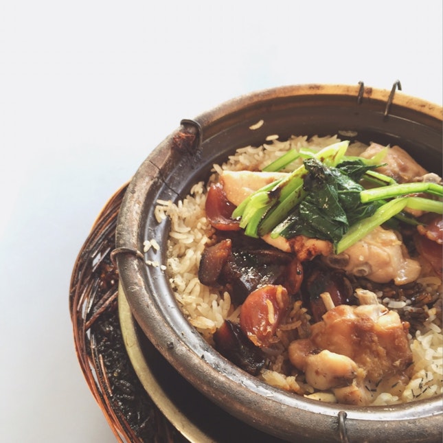 Awesome Claypot Mixed Rice