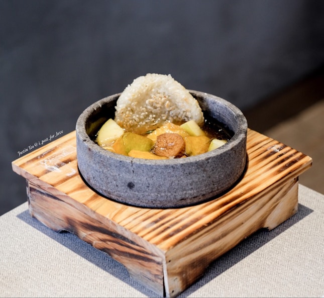 Braised pumpkin with glutinous rice in hot stone [Part of a 5 course meal at $23.80++]