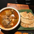 Massaman Chicken Curry With Crispy Roti