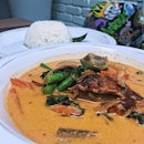 Red Duck Curry With Rice 🍛 ($12.90)