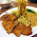 Choice of fried chicken, fish or pork cutlet to go with noodles, horfun or curry rice.