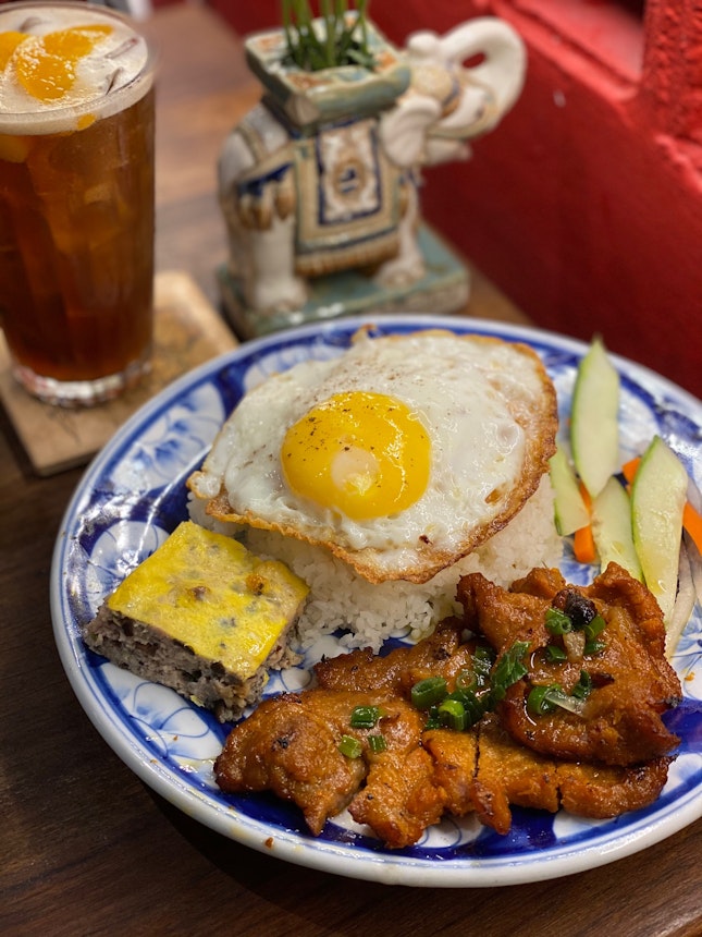 Vietnamese Broken Rice w Grilled Pork