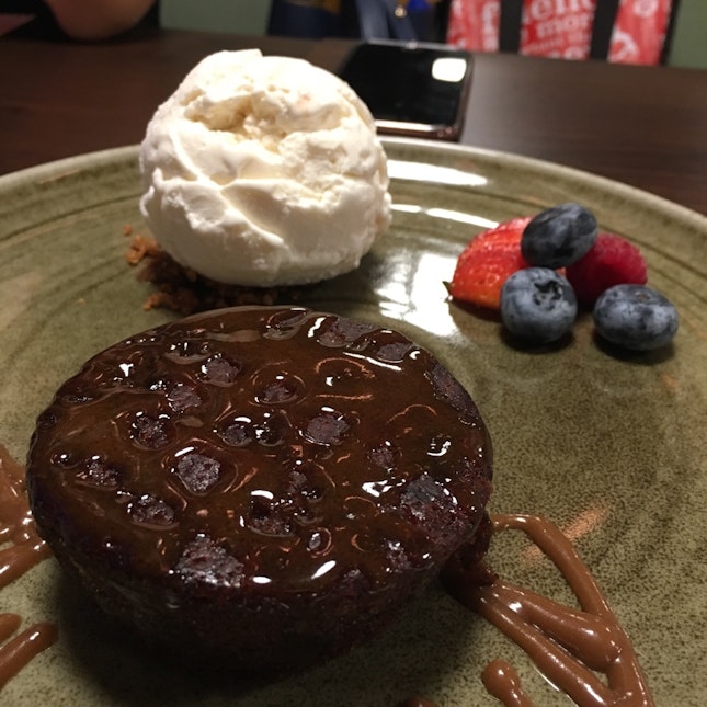 Sticky Date & Toffee Pudding