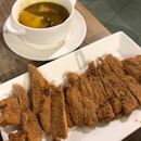Crispy Chicken Chop with Curry Sauce