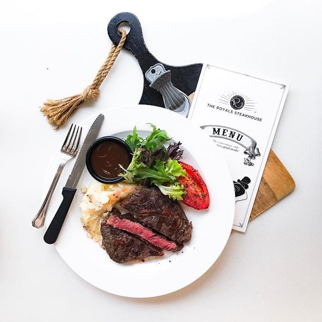 The Royals Steakhouse- HOSTED TASTING - Prime New Zealand Ribeye (💵S$28/200g-220g) cooked medium.
