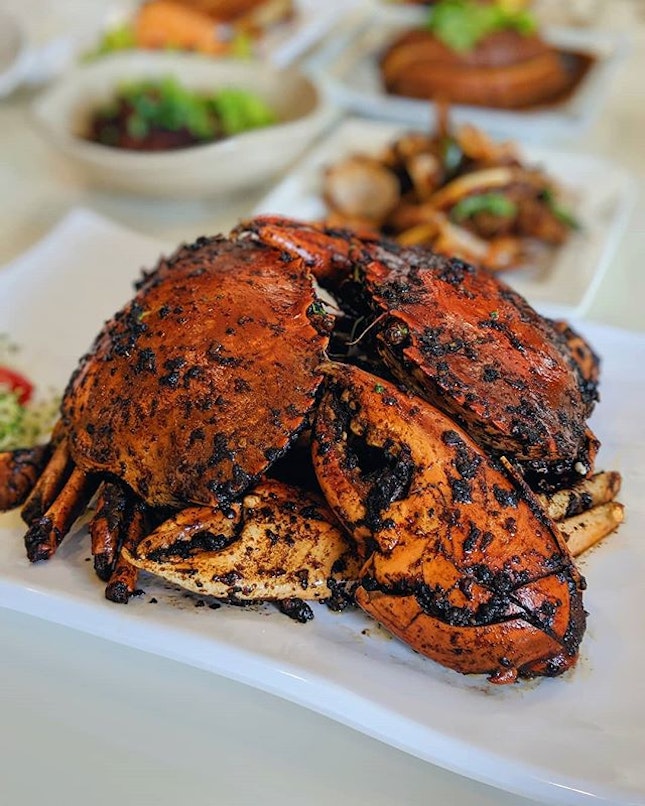 Goldleaf Restaurant 🍴
⬇️ 48th Anniversary Deals & Crabs!