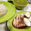 Chicken rice :) 😘😘😋😋😋🐔🍚👍🏼 #aperiamall #melfclar #chickenrice #鸡饭