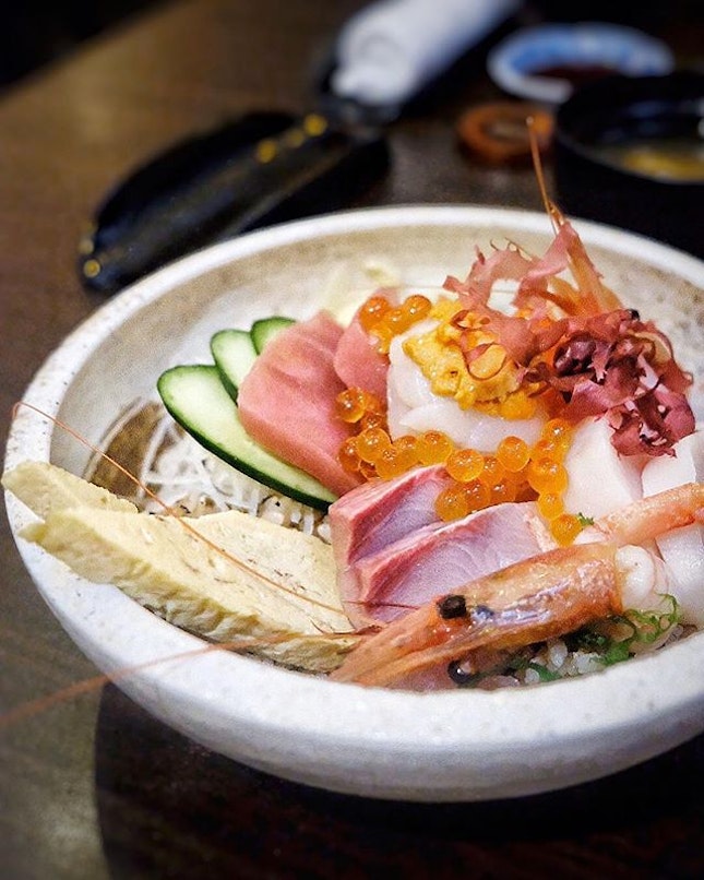 The most value for money chirashi with sea urchin, salmon, tuna, white tuna, scallop, sweet prawns and roe as long as you Eatigo 😉 It’s located at Amoy Hotel and the atmosphere is cosy and perfect for date nights.